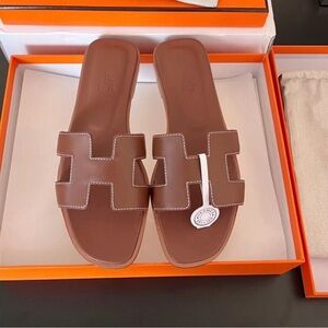 Hermèsd Oran Sandals – Gold Calfskin  size 7 us women